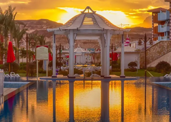 Porto South Beach Chalet Resort Ain Sukhna